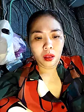 Lin-kute98 online show from April 15, 1:00 pm