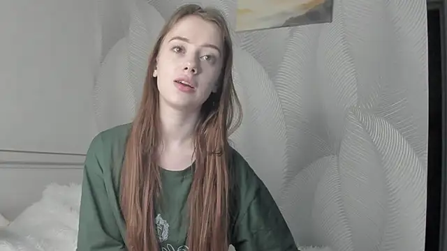 AmyForYouu online show from November 30, 1:10 am