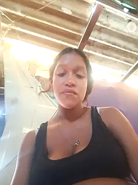 rachelbunny and kevin online show from December 5, 7:04 pm