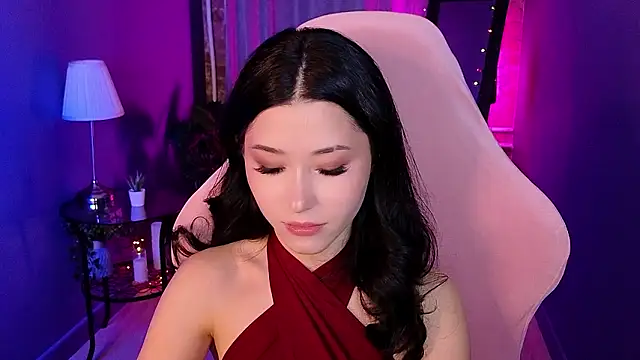 RedMidnight online show from March 11, 9:50 pm