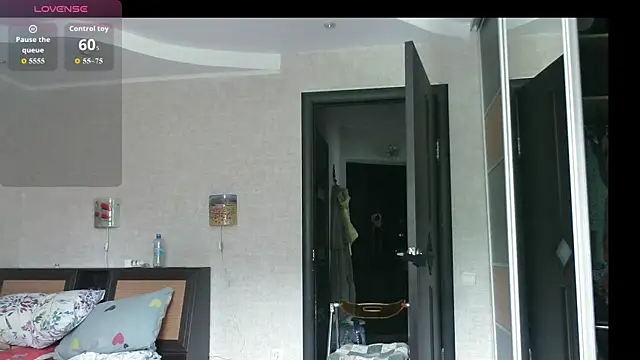 Kelly Flurr online show from July 31, 12:28 pm