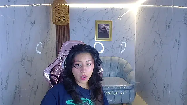 serabella s online show from January 13, 1:04 pm