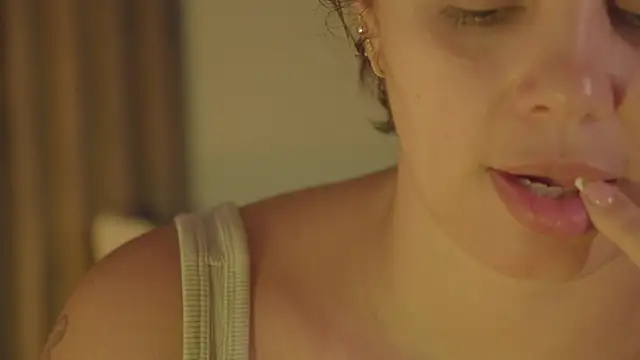 ammberjay online show from December 2, 2:13 am