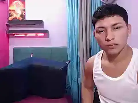 twinks fuck online show from June 13, 11:46 pm
