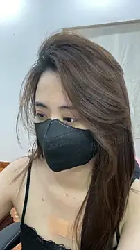 Lunamoon68 online show from April 6, 6:47 am