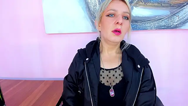 samanta-fox online show from November 27, 4:32 pm