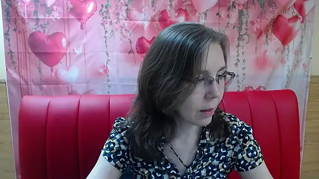 DaisyEdit online show from April 5, 5:39 am