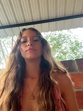 Vanneskk online show from December 1, 2:31 pm