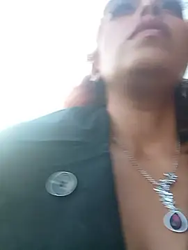 qaarlyfogosa online show from December 17, 1:59 pm