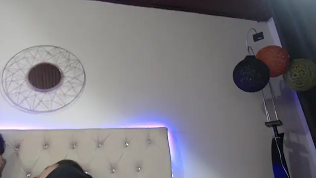 sharon and sharit online show from January 6, 3:54 am