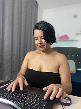 CATHA EF online show from December 19, 8:01 pm