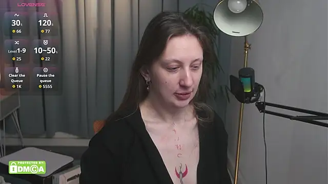 Helga vibe online show from April 10, 1:28 pm