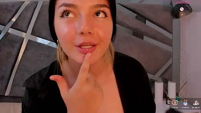 Lilyh Zulu online show from November 29, 7:23 am