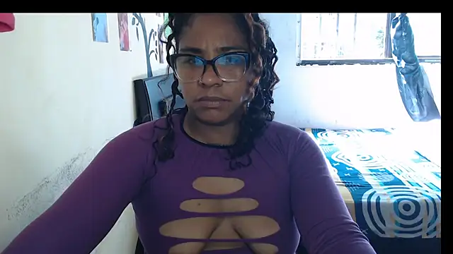 lia Hazbun online show from March 1, 7:35 pm