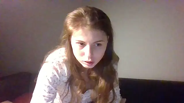 Devil Maiden online show from March 24, 7:30 pm