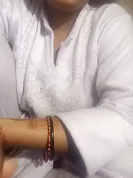 Your pinki 19 online show from January 14, 4:12 pm