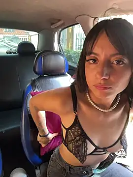 Mia fiire online show from February 27, 7:14 pm