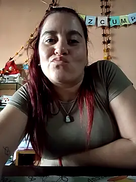 lunara hot online show from May 5, 7:17 pm