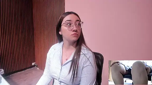 SwettieSammy online show from April 13, 12:28 pm