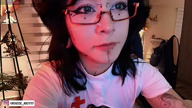 AryRousse online show from April 9, 4:48 am