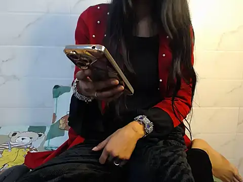 Parimodel19 online show from December 4, 6:30 pm