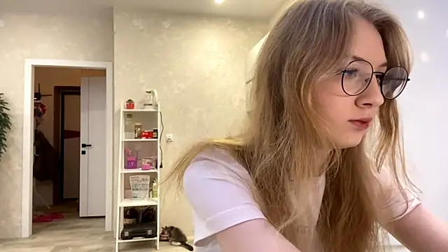 MargyDejong online show from December 16, 2:12 pm