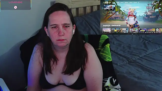 msgamergirl69 online show from April 8, 5:53 am