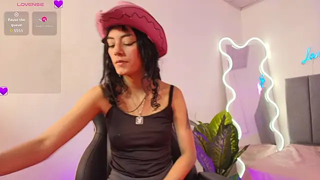 CHEERRY TAY1 online show from February 21, 7:25 pm