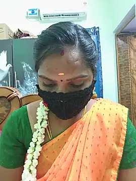 Tamil Pallavi online show from May 18, 5:30 pm