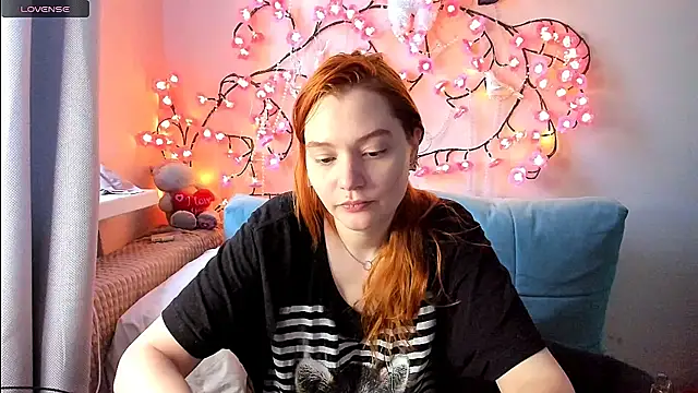 Ungoliant Kiss online show from June 25, 6:09 pm
