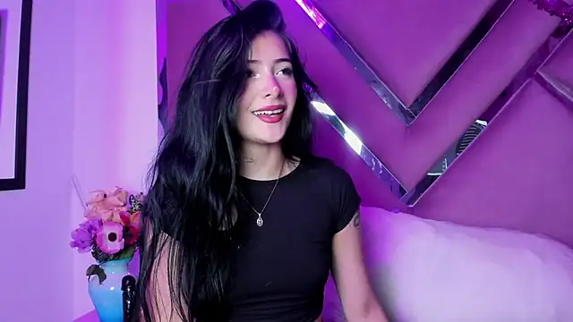 liinzy rouse69 online show from April 11, 4:40 am