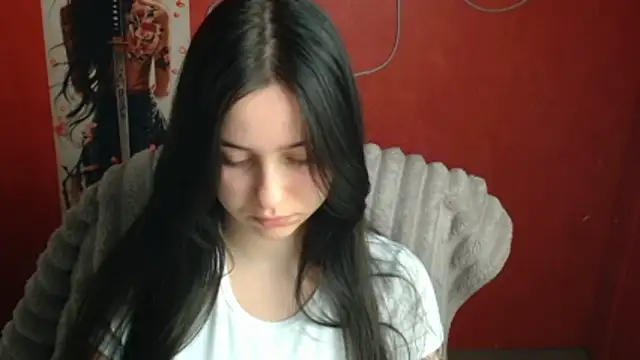 Lilu May online show from April 19, 11:43 am