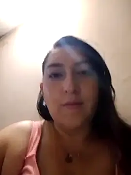 Valeria montana  online show from February 28, 11:15 pm