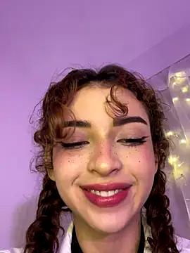 Anne Wyntheris online show from December 23, 3:10 am