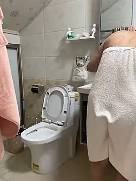 luckybaby666999 online show from March 27, 12:28 pm