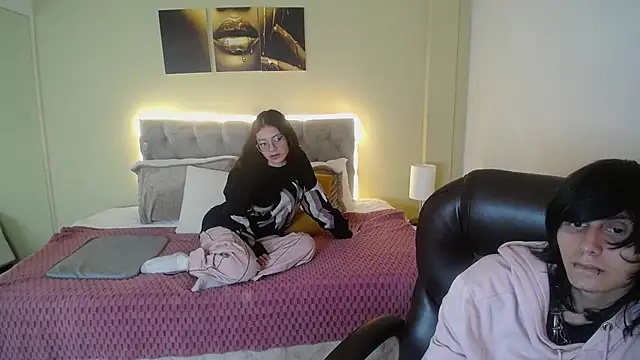 Eros Nyx  online show from January 6, 3:54 am