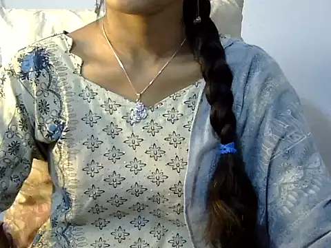 Shab M online show from March 14, 5:58 pm