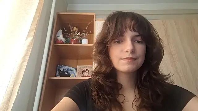 KellyKelik online show from March 2, 12:12 pm