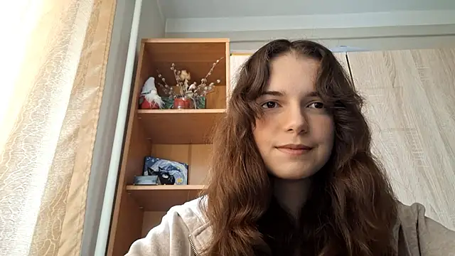 KellyKelik online show from February 12, 9:33 am