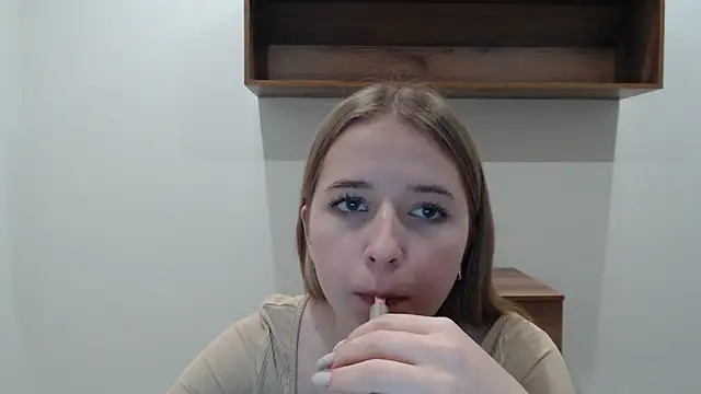 SweetBellaa  online show from December 19, 12:19 pm