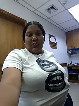 VaneandRossy online show from April 8, 12:35 am