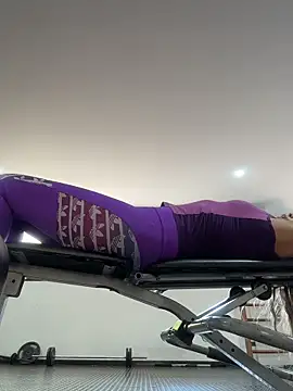 sandrafarrely online show from April 11, 6:22 pm