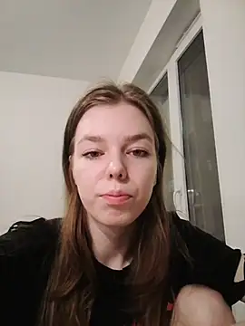 Tina Tayllor  online show from January 5, 9:29 pm