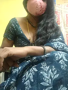 Preeti345 online show from January 18, 12:45 pm