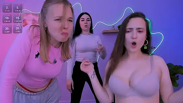 jenna elayne online show from April 19, 12:27 pm