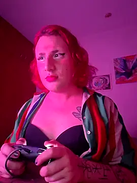 alien ate red online show from December 16, 1:00 am