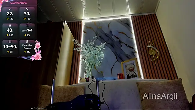 AlinaArgii online show from June 9, 3:00 pm