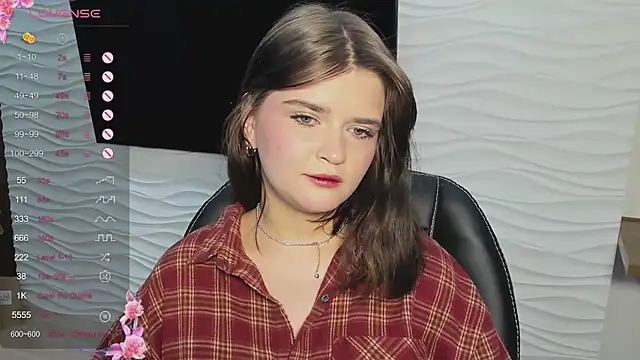 LanaTreades online show from January 15, 1:39 pm