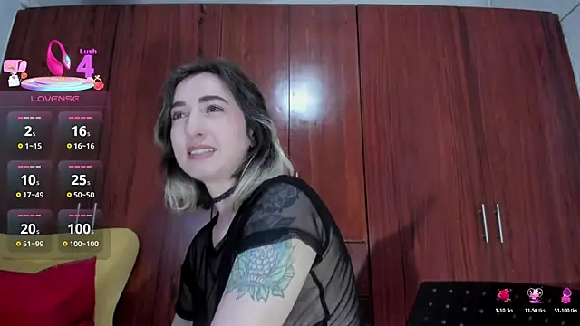 carly grasso online show from October 27, 9:31 pm