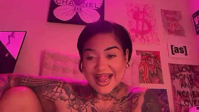 Itsonlyvirgo online show from April 9, 9:04 am